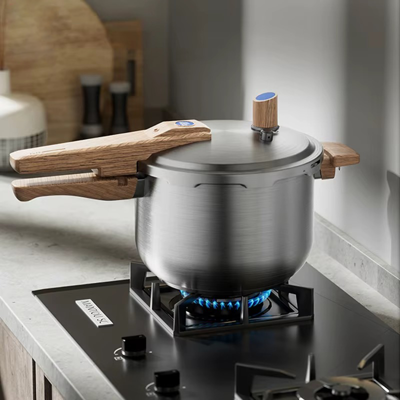 [Leve 2 Pague1] Panela de Pressão Royal Inox - Blindada Contra Explosões + BRINDE: Kit Utensílios